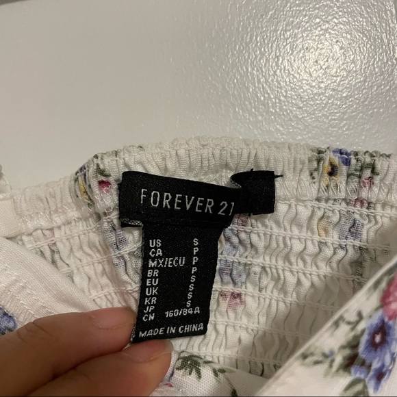 Beautiful Forever 21 Dress - Picture 4 of 7